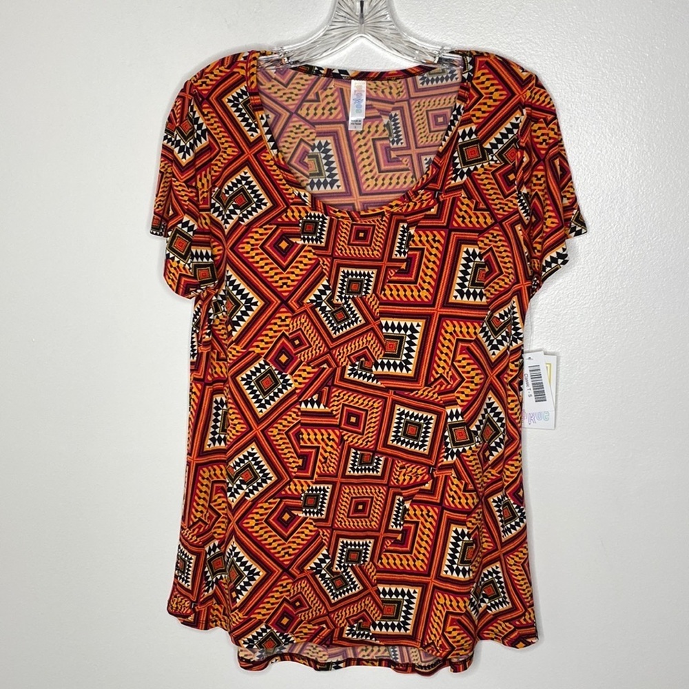 NWT LuLaRoe Classic T-Shirt Short Sleeve Multicolor Geometric Pattern Size S